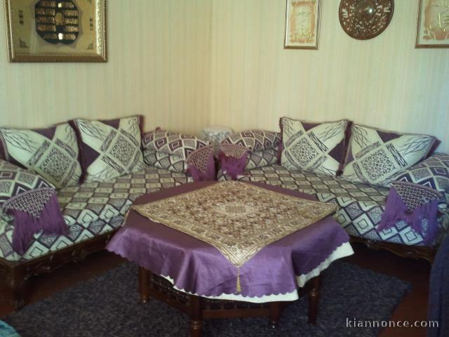 salon marocain banquette + table marocaine