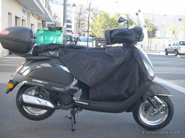 GLS 125cc nagscooter 990€