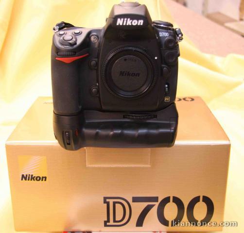 NIKON D700 ; 3000 déclenchements 