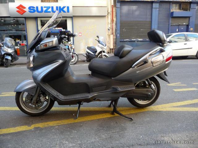 SCOOTER SUZUKI BURGMAN 