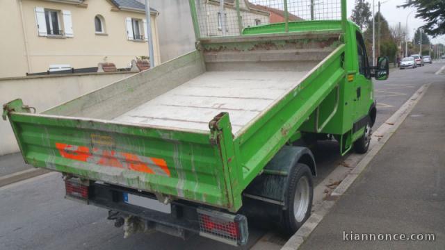 Camion-benne 3.5t IVECO 40C18