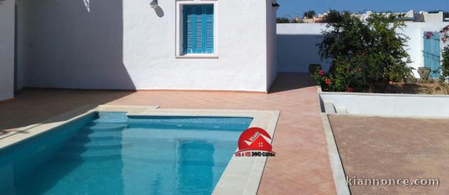 A VENDRE UNE VILLA AVEC PISCINE A MIDOUN DJERBA