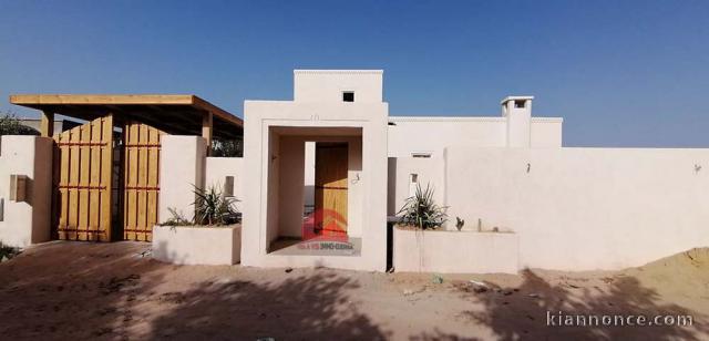  A VENDRE UN IMMOBILIER D EXCEPTION A HOUMT SOUK DJERBA