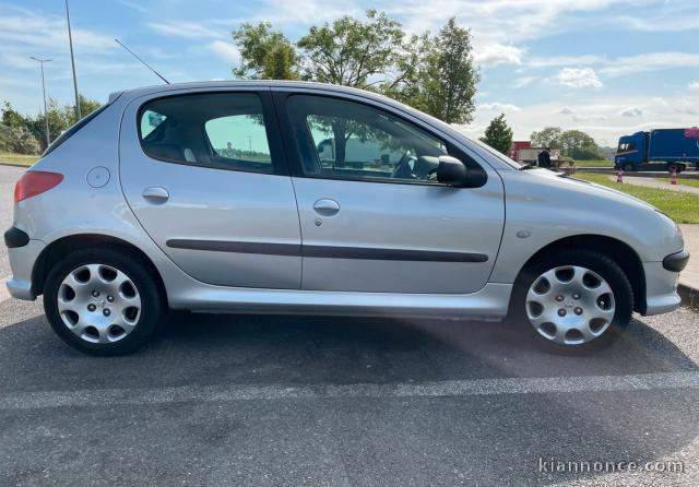 Peugeot 206 16S année 2004