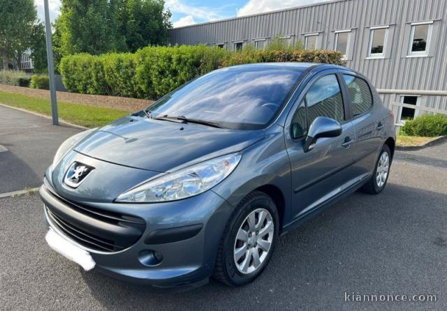 Peugeot 207 1,4i 90cv CLIM