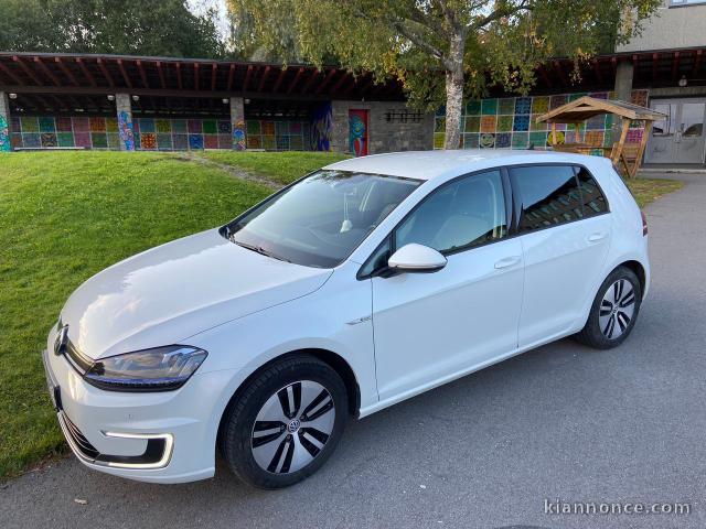 Volkswagen Golf  Année modèle: 2015