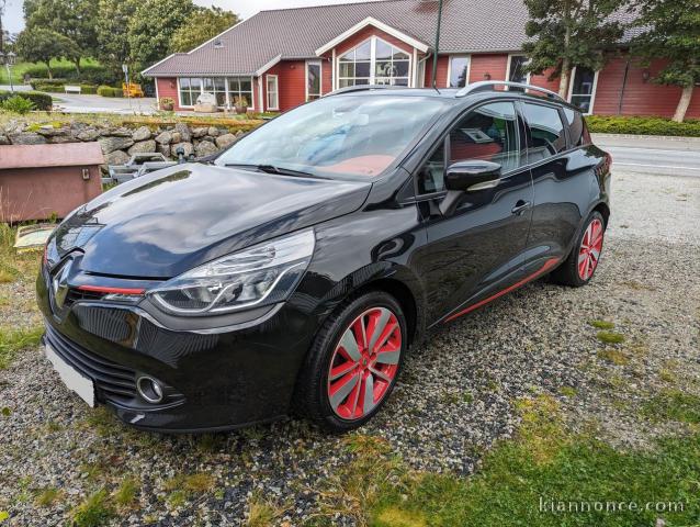 Renault Clio  Année modèle 2013