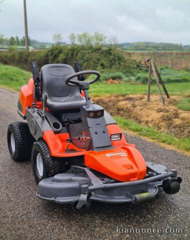 Tracteur tondeuse HUSQVARNA