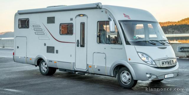 Camping car Mercedes Intégré