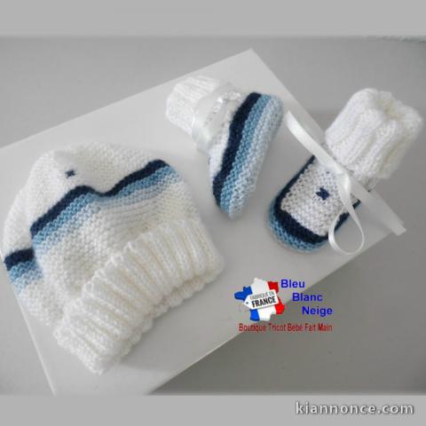 Bonnet et chaussons modèles layette tricotés main tricot bébé et 