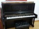 piano de Steinway modèle K132